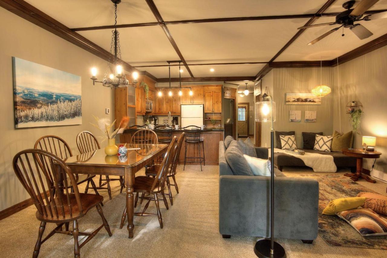 Les Manoirs Wpool & Hot Tub Near Village 110-7 Mont-Tremblant Buitenkant foto